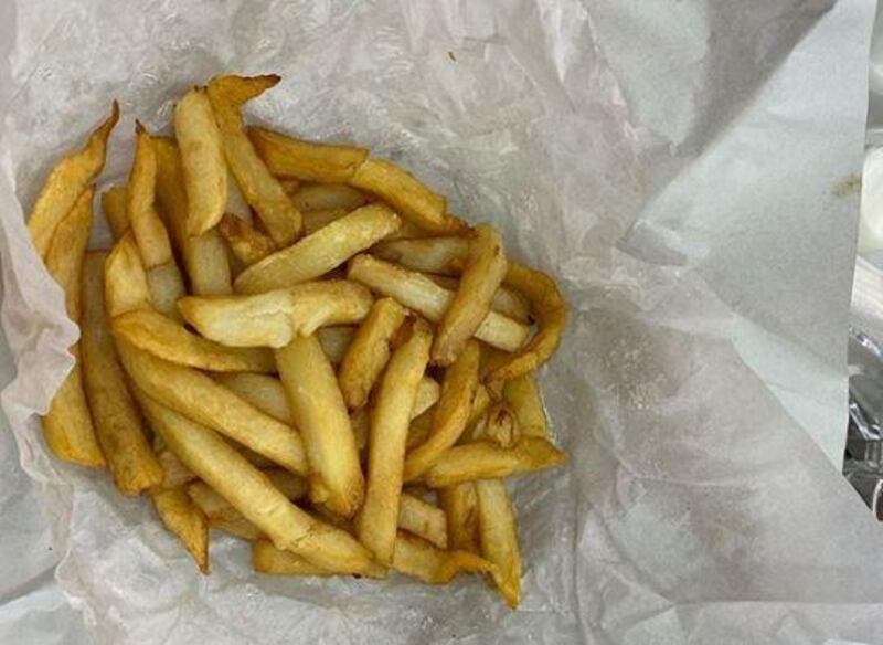 "The best slap chips I've had in years", says former South African rugby captain John Smit. John Smit / Instagram