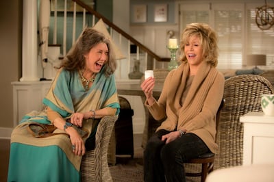 A handout photo of Lily Tomlin and Jane Fonda in the Netflix original series "Grace and Frankie." (Melissa Moseley / Netflix) *** Local Caption ***  al13ma-marta-kauffman02.jpg