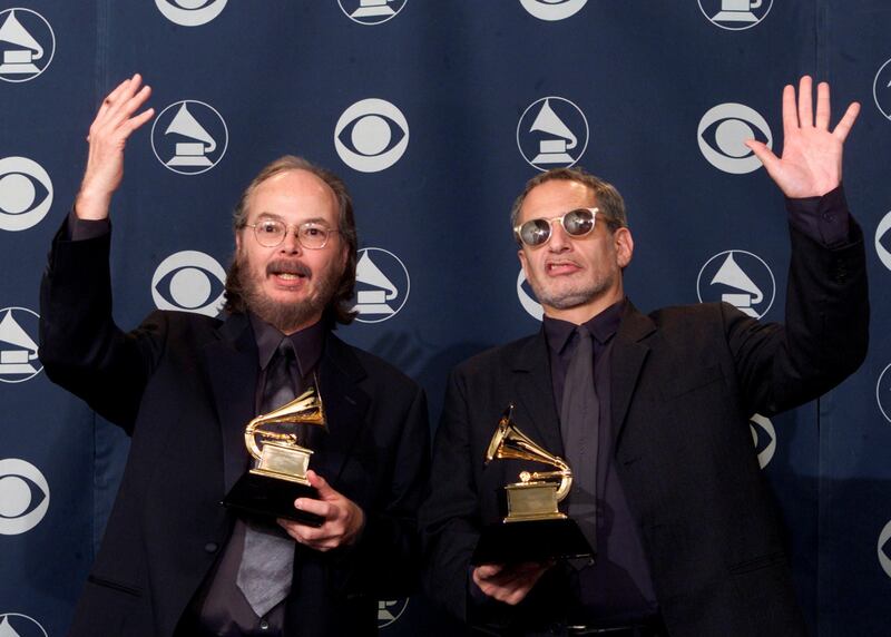 FILE PHOTO - Steely Dan members Walter Becker (L) and Donald Fagan won Best Pop Vocal Album for "Two Against Nature" at the 43rd annual Grammy Awards in Los Angeles on February 21, 2001.  REUTERS/Sam Mircovich/File Photo