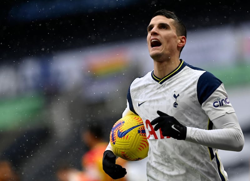 Erik Lamela - 7: Left-footed strike curled onto roof of net at start of game and sent Kane in on goal with threaded ball into box but striker couldn’t finish in opening period. Picked up game’s first booking for foul on Gallagher. AP