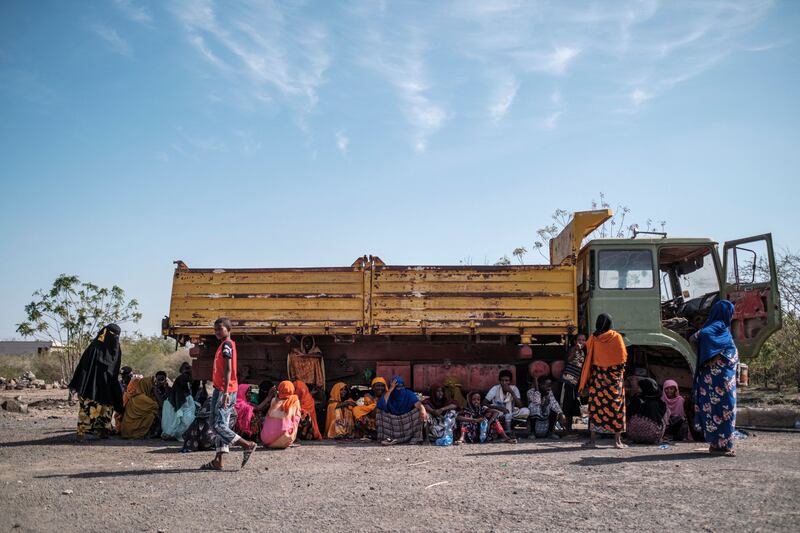 Hundreds of refugees from Bahrale have since sought shelter at the Agda Hotel, gathering under cardboard boxes or spindly trees in the courtyard to shield themselves from the sun.