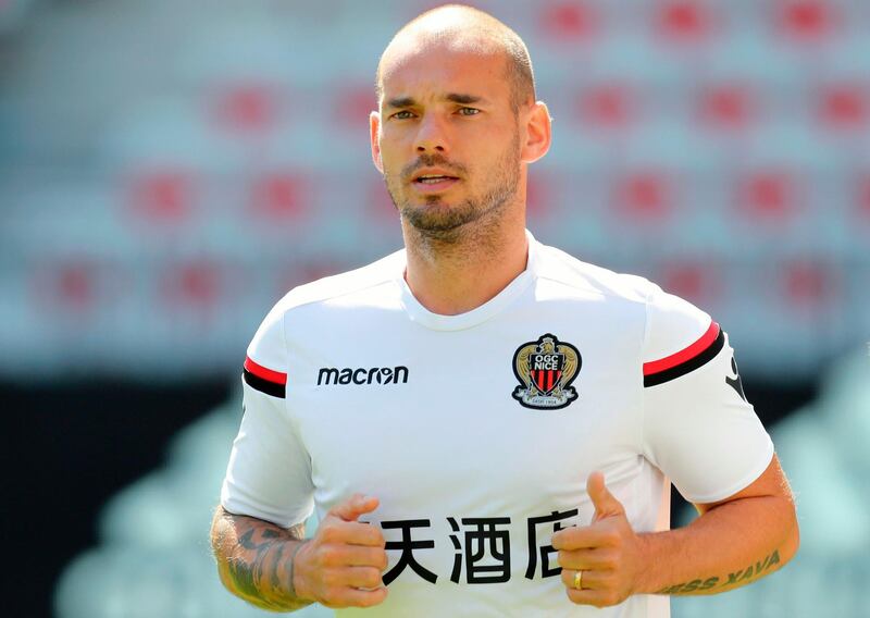 (FILES) In this file photo taken on August 21, 2017 Nice's Dutch midfielder Wesley Sneijder attends a training session on the eve of the UEFA Champions League football match Between Nice and Naples  at the Allianz Riviera stadium in Nice, southeastern France.   Dutch midfielder Wesley Sneijder is considering coming out of retirement to play for his hometown club Utrecht, local media have reported in July 2020. / AFP / VALERY HACHE
