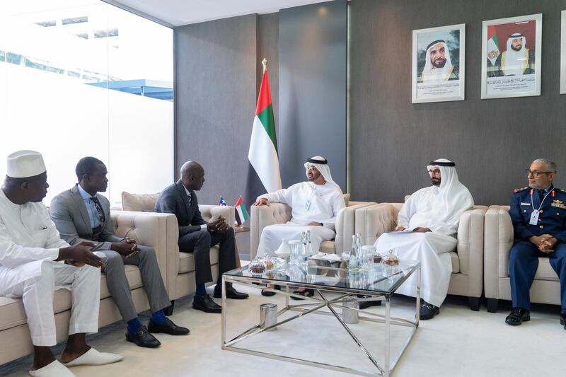 ABU DHABI, UNITED ARAB EMIRATES - February 20, 2019: HH Sheikh Mohamed bin Zayed Al Nahyan, Crown Prince of Abu Dhabi and Deputy Supreme Commander of the UAE Armed Forces (3rd R) meets with HE Lenn Eugene Nagbe, Minister of Information, Cultural Affairs and Tourism of the Republic of Liberia (4th R), during the 2019 International Defence Exhibition and Conference (IDEX), at Abu Dhabi National Exhibition Centre (ADNEC). Seen with HE Major General Essa Saif Al Mazrouei, Deputy Chief of Staff of the UAE Armed Forces (R) and HE Mohamed Ahmad Al Bowardi, UAE Minister of State for Defence Affairs (2nd R).

( Rashed Al Mansoori / Ministry of Presidential Affairs )
---