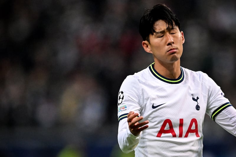 Son Heung-min 6 - Unlucky not to pick up an assist in the first half with impressive play that crafted an opening on two occasions for Harry Kane. EPA