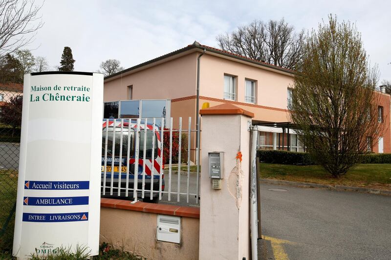 French gendarmes stand at the entrance of the "La Cheneraie" EHPAD (Housing Establishment for Elderly Dependant People) care home following the deaths of five people as a result of suspected food poisoning in Lherm, southern France, April 1, 2019.  REUTERS/Regis Duvignau