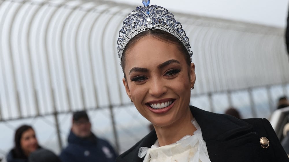 Miss USA R'Bonney Gabriel, winner of the 71st Miss Universe pageant, poses at The Empire State Building in New York City, U. S. , January 17, 2023.   REUTERS / Shannon Stapleton