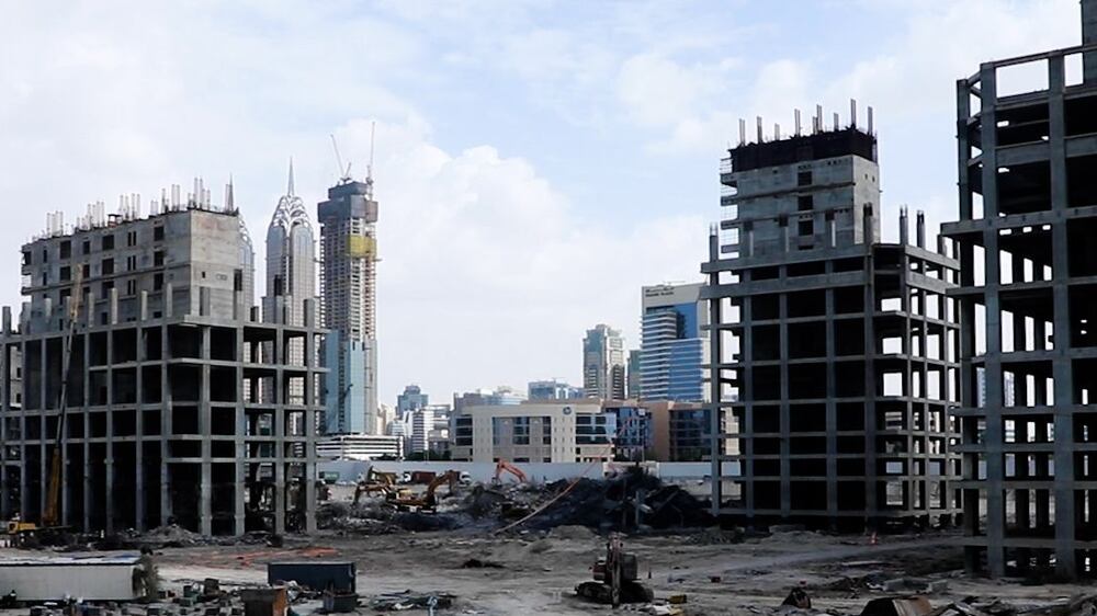 Dubai Pearl demolition work begins