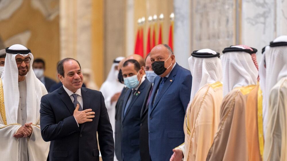 ABU DHABI, UNITED ARAB EMIRATES - January 26, 2022: HE Abdel Fattah El Sisi, President of Egypt (3rd L), greets members of the UAE delegation, during an official reception, at Qasr Al Watan. Seen with HH Sheikh Mohamed bin Zayed Al Nahyan, Crown Prince of Abu Dhabi and Deputy Supreme Commander of the UAE Armed Forces (2nd L).

( Rashed Al Mansoori / Ministry of Presidential Affairs )
---