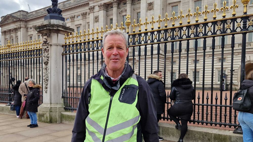 Public shows support for King Charles outside Buckingham Palace