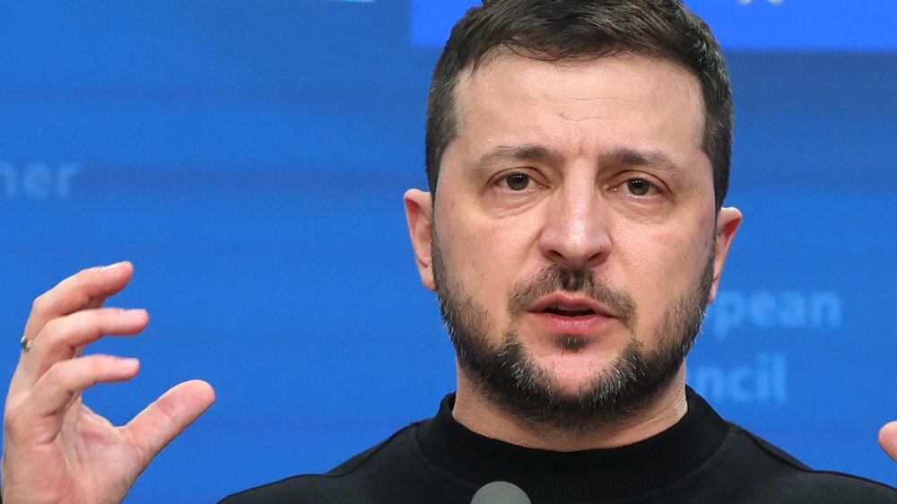 Volodymyr Zelenskyy says Russian missiles passed over Moldova and Romania