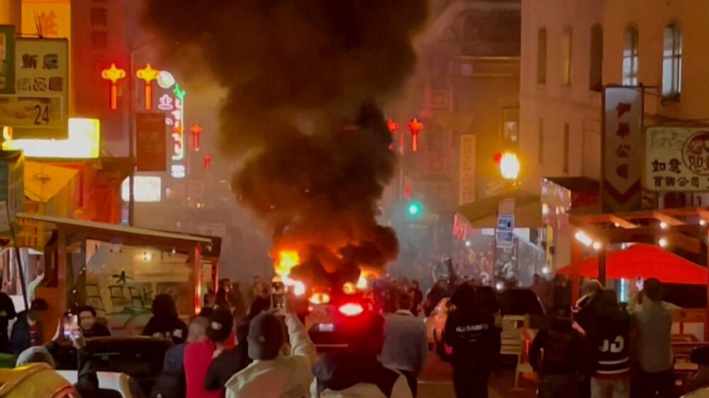 Self-driving taxi set on fire in San Francisco