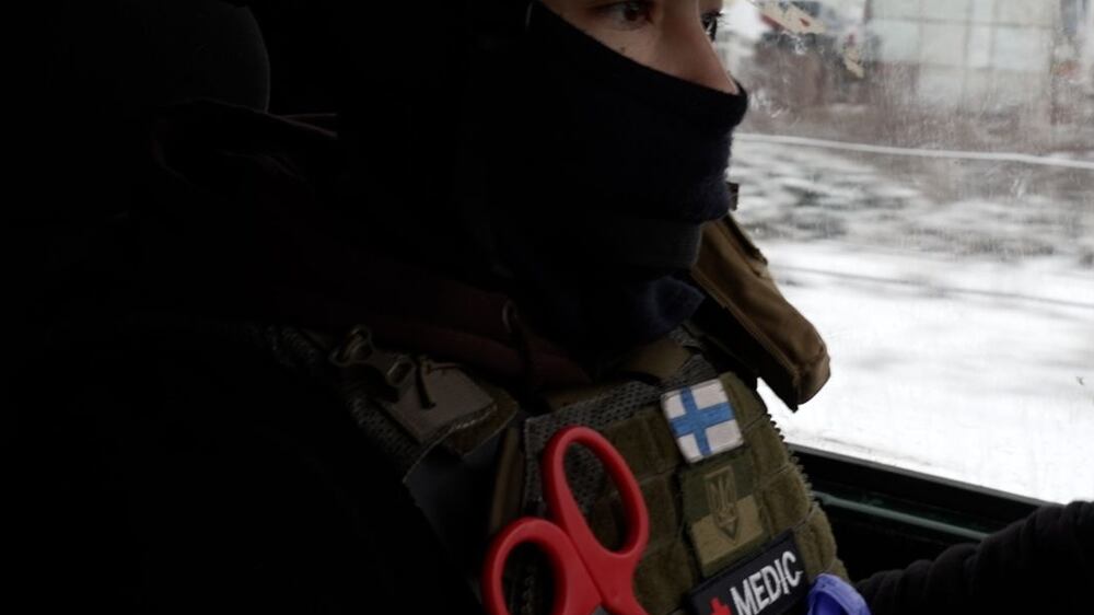 Frontline aid volunteers in Ukraine's firing line