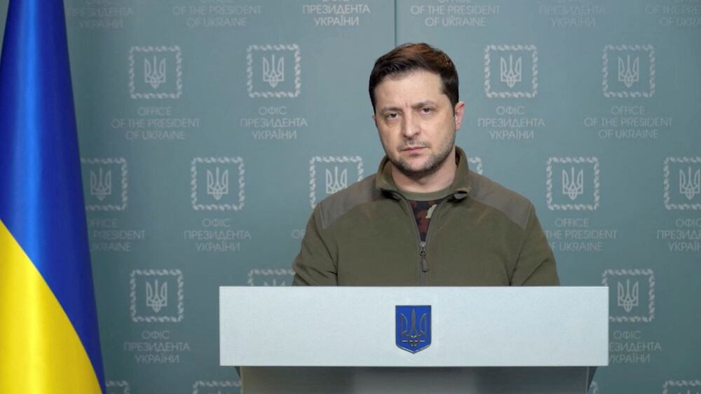 Ukrainian president appeals for immediate EU membership