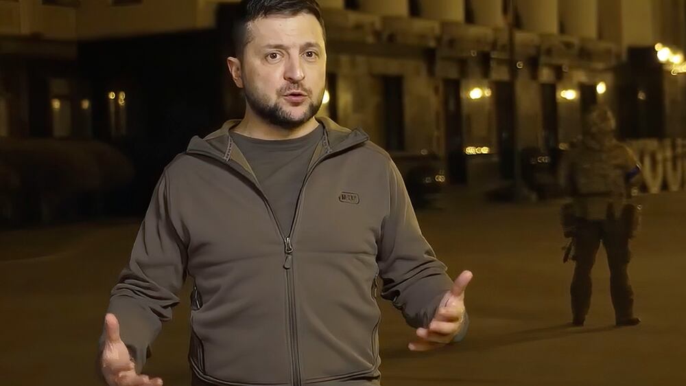 Zelenskyy calls on the world to stand with Ukraine