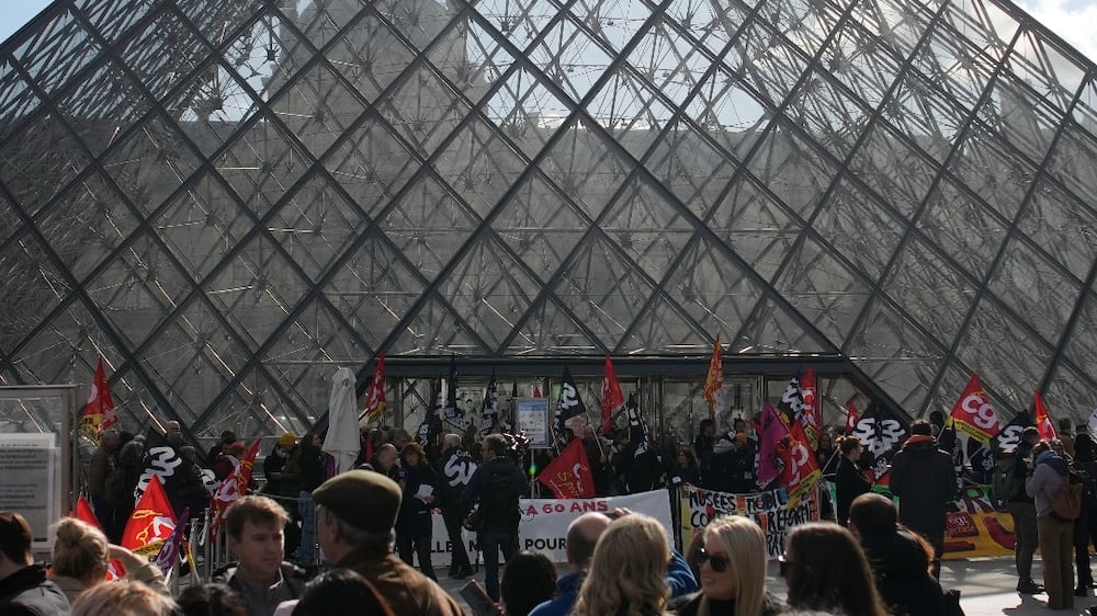 French pension protesters block Louvre in Paris