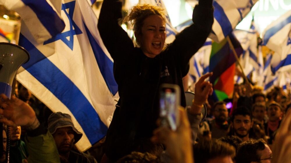 Israeli protesters block main highway in Tel Aviv