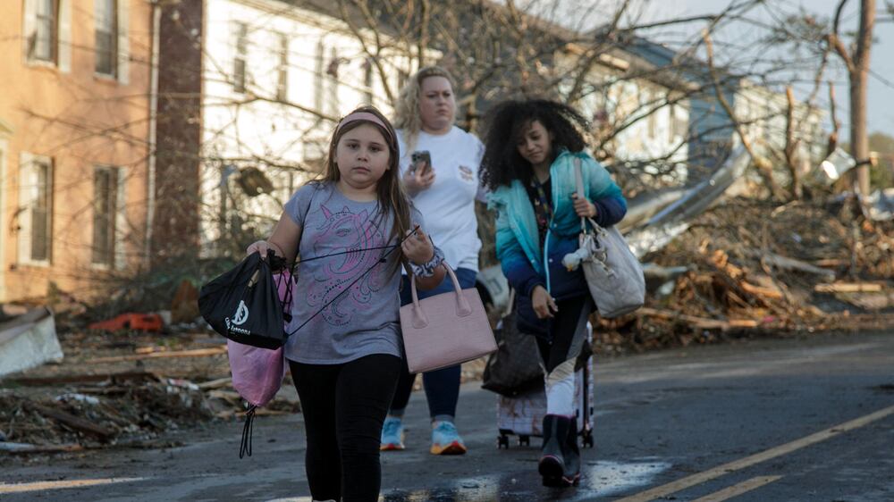 Tornado rips through Little Rock, Arkansas