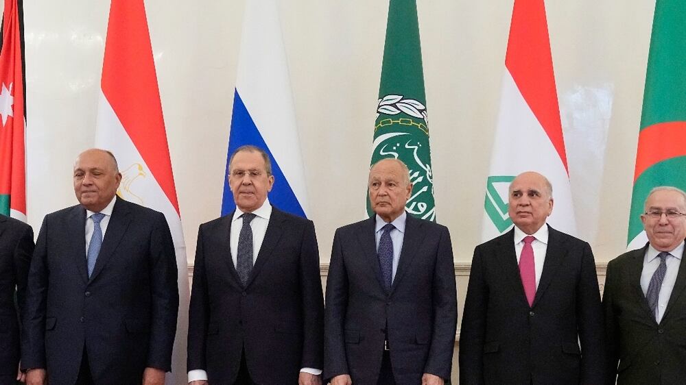 (L-R) Sudanese Acting Foreign Minister Ali Al-Sadiq, Jordan's Foreign Affairs Minister Ayman Hussein Abdullah Al-Safadi, Egypt's Foreign Minister Sameh Shoukry, Russian Foreign Minister Sergei Lavrov, the Secretary General of the League of Arab States Ahmed Aboul Gheit, Iraqi Minister of Foreign Affairs Fuad Hussein, Algerian Foreign Minister Ramtane Lamamra and the Minister of Industry and Advanced Technology of the United Arab Emirates Sultan Ahmed Al Jaber pose for a photo during a welcome for the representatives of Arab League nations prior to their talks in Moscow, Russia, 04 April 2022.   EPA / ALEXANDER ZEMLIANICHENKO  /  POOL