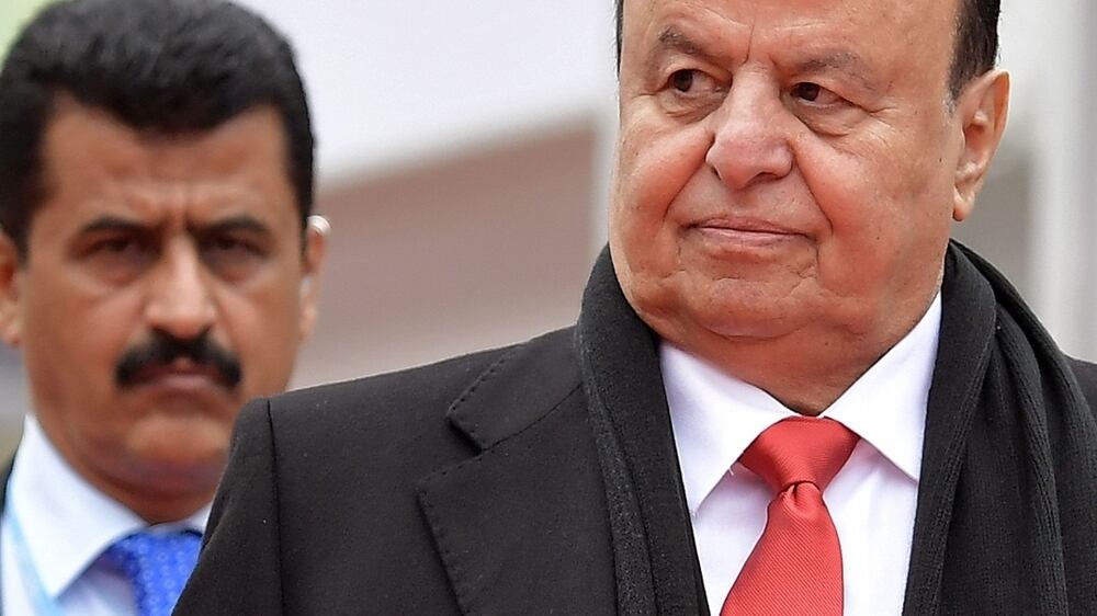 Yemen president transfers power to presidential council