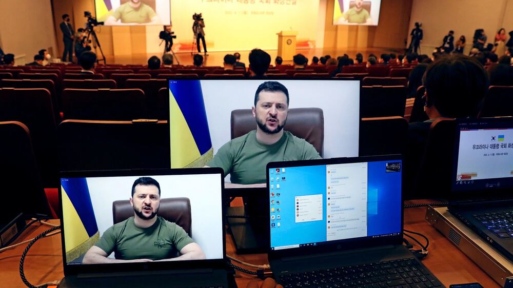 Zelenskyy says he's not sure if Russia has used chemical weapons in Mariupol