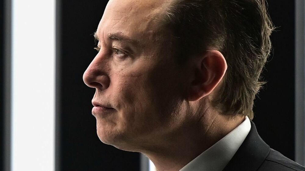 Elon Musk offers to buy Twitter for $43bn