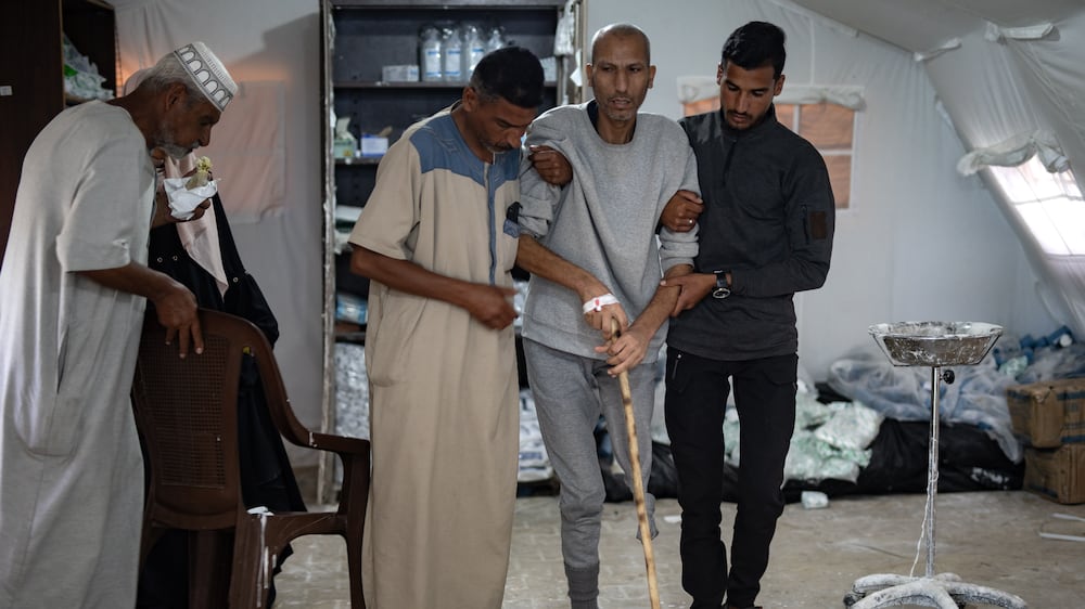 Gazan prisoner's leg amputated 'due to lack of medical care'