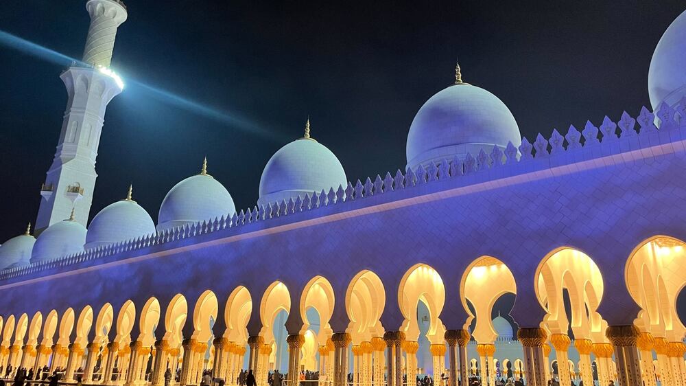 How 40,000 people are kept cool at Sheikh Zayed Grand Mosque