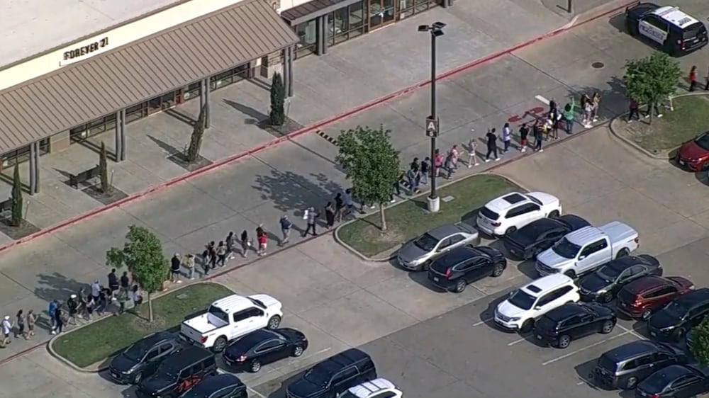 At least 8 people killed by gunman at Texas mall