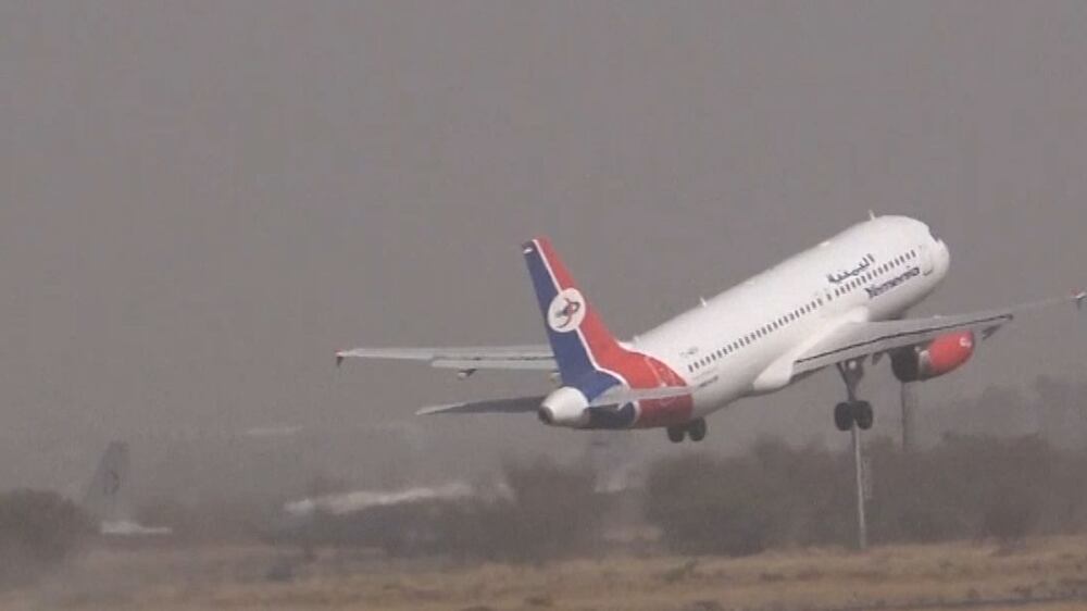 First commercial flight in six years departs Yemen