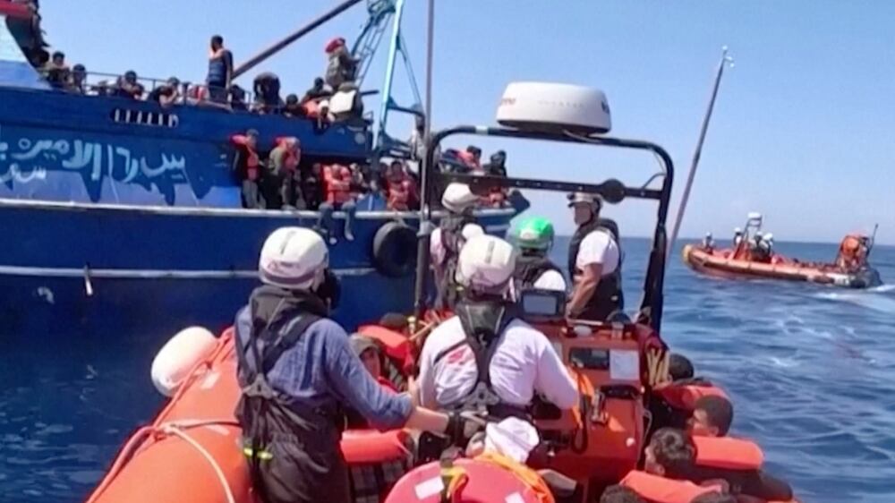 Six hundred migrants rescued off Italy