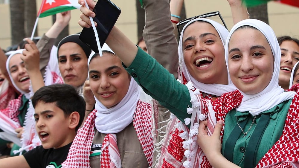 Jordanians celebrate the royal wedding