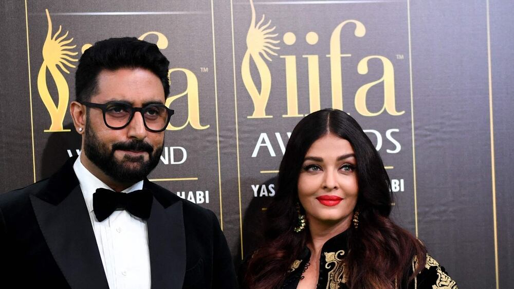 IIFA Awards 2022: Bollywood stars glam up the green carpet in Abu Dhabi
