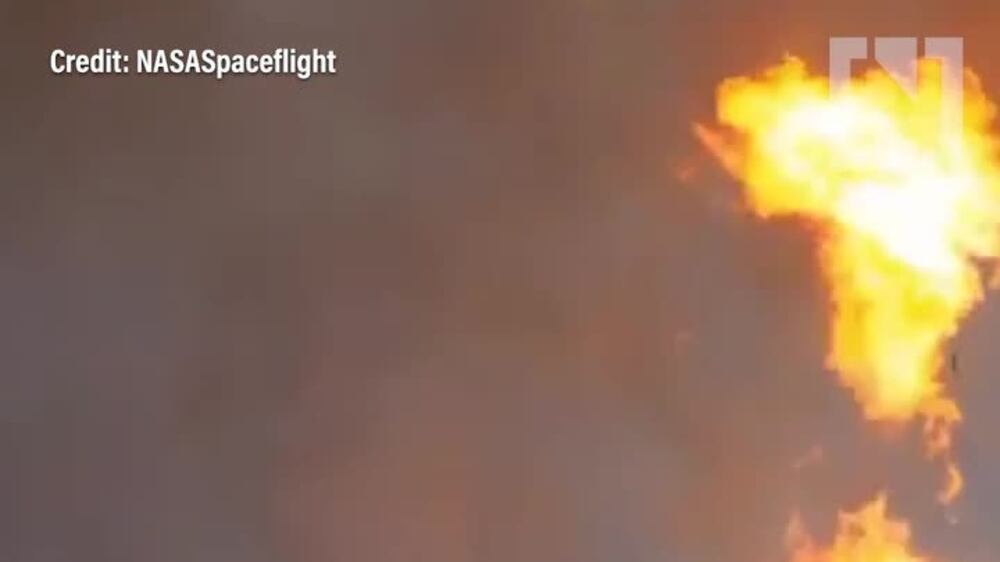 Watch the moment SpaceX's Starship exploded