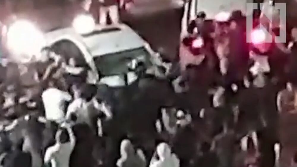 Israelis attack driver they believe to be Arab