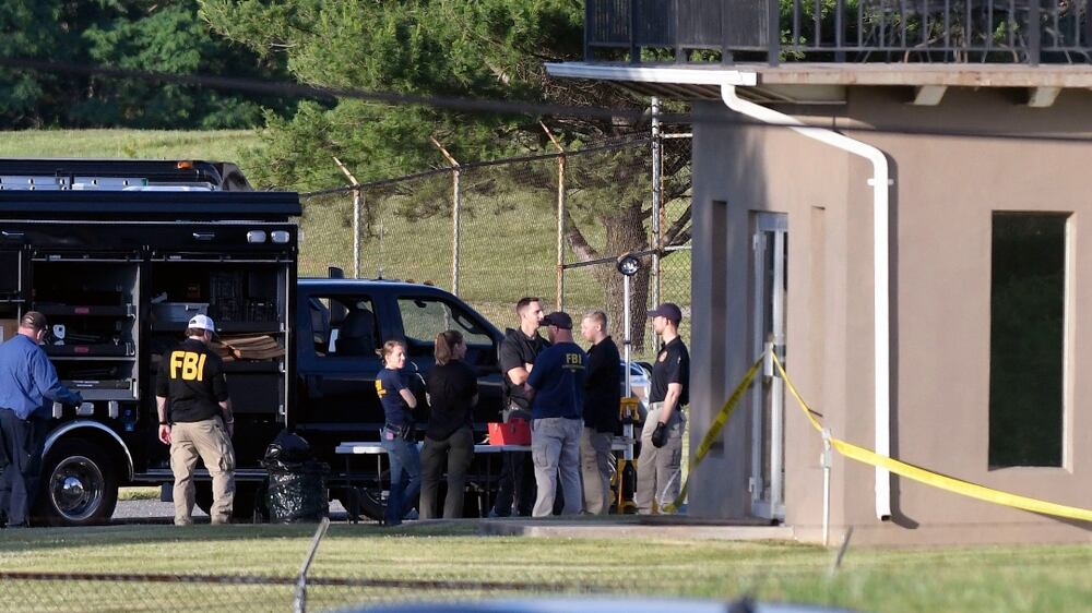 Gunman kills three in Maryland shooting