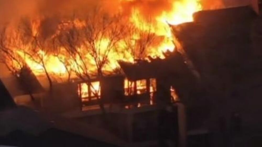 Video: Flames overtake TX apartment building