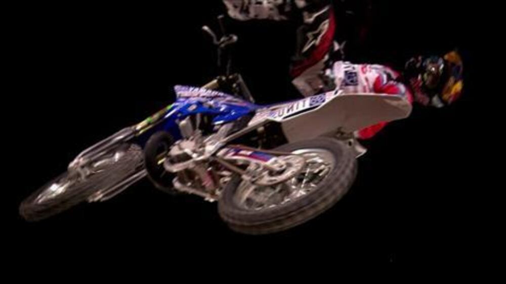 Video: Dany Torres wins Dubai round of X-fighters 2013