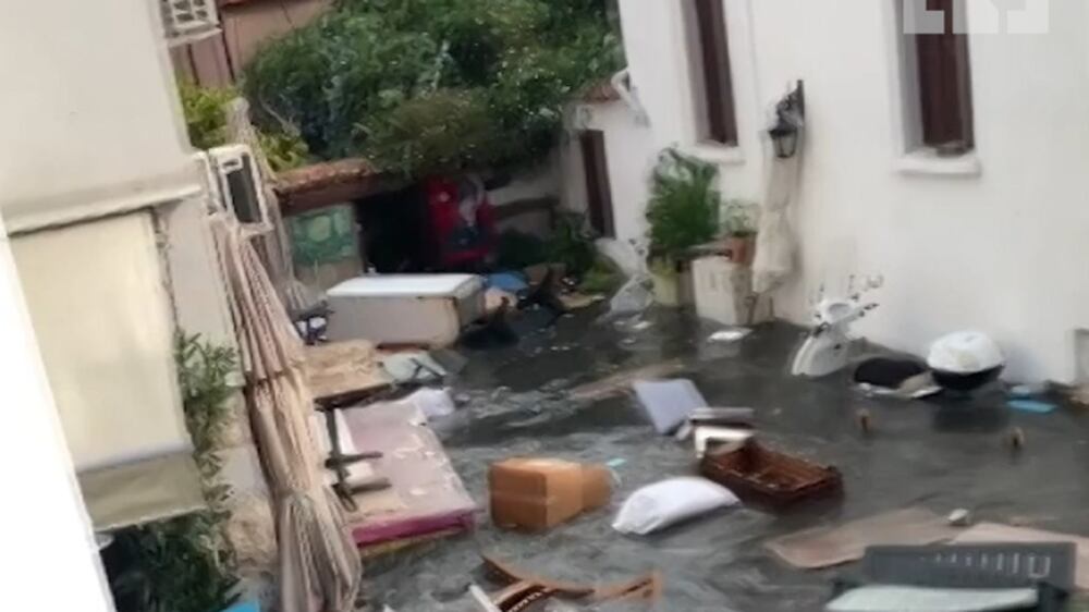 Small tsunami rips through Izmir after magnitude 7.0 earthquake
