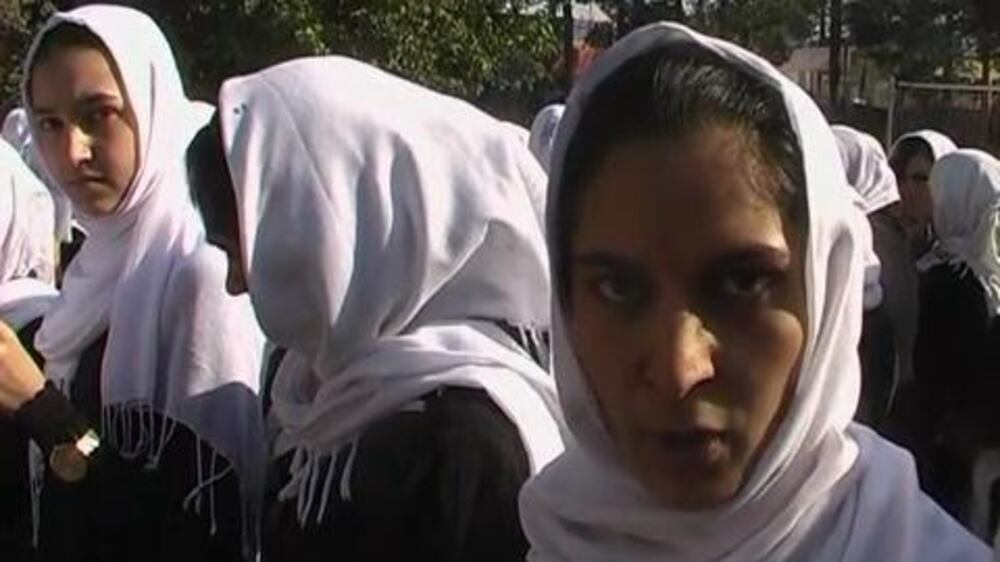 Video: Afghans, Indians rally to support wounded school girl