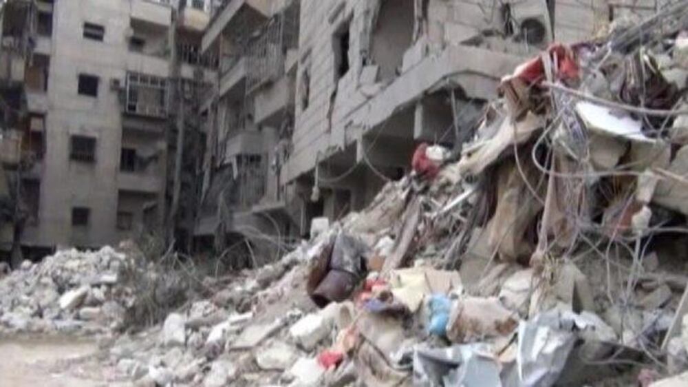 Video: Sifting through rubble in a war-torn city