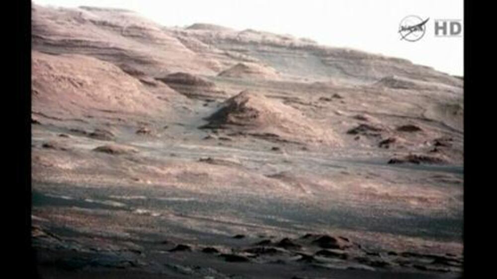 Video: Mars rover beams back audio recording