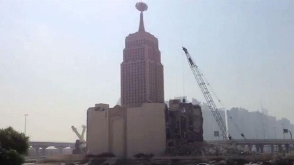 Video: Hard Rock Cafe demolition