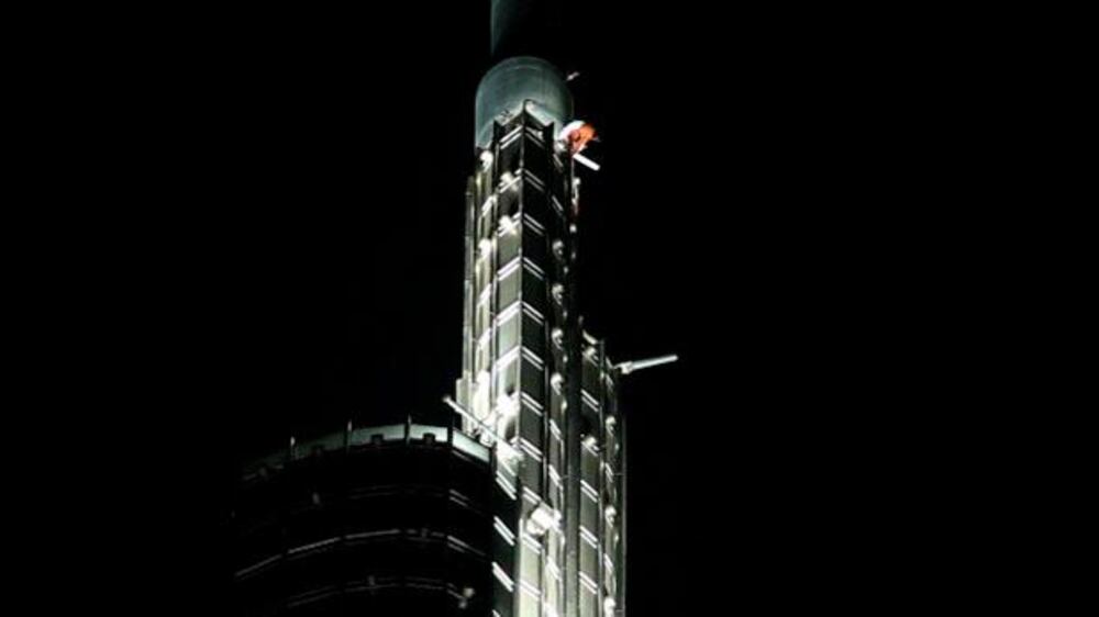 Video: Spiderman scales the Burj Khalifa