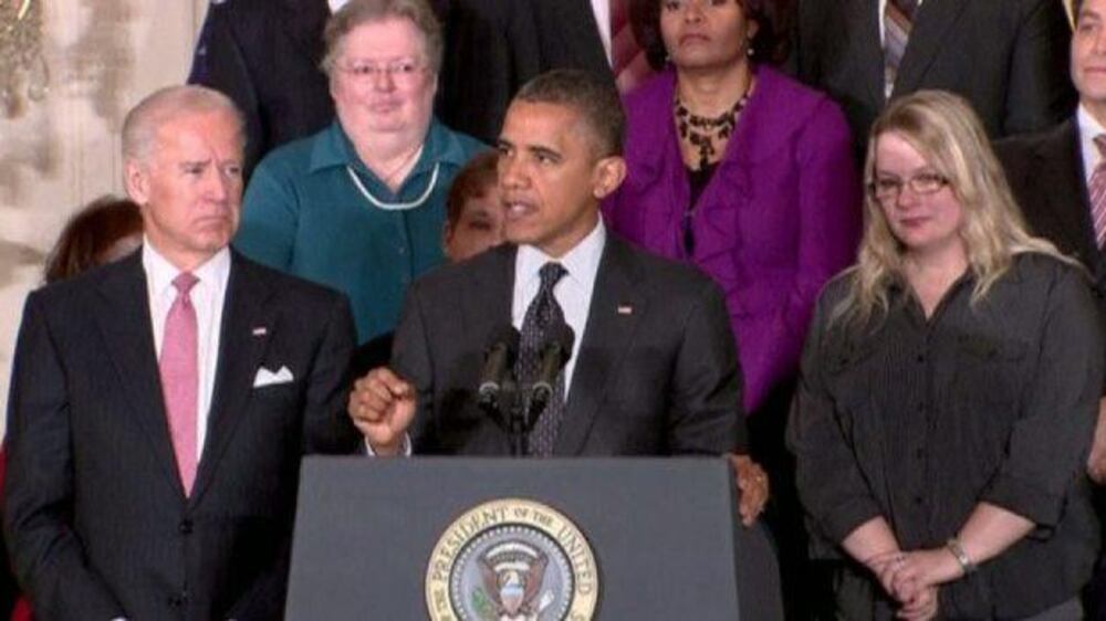 Video: Obama calls for balanced approach to avoid 'fiscal cliff'