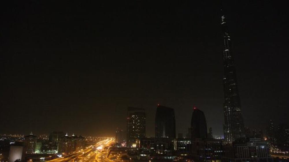 The world turns off the lights for Earth Hour   2011