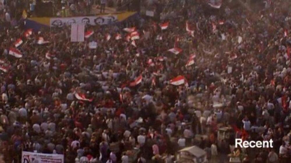 Video: Egyptians split over constitutional vote