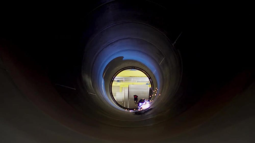 HyperloopTT Announces Commercial Hyperloop System in UAE