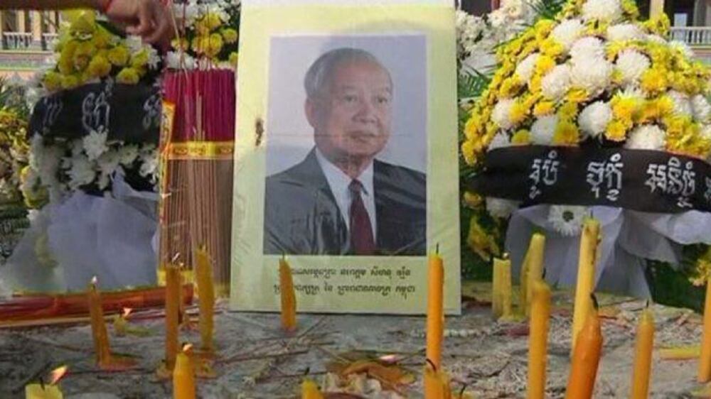 Video: Cambodia mourns former King Norodom Sihanouk
