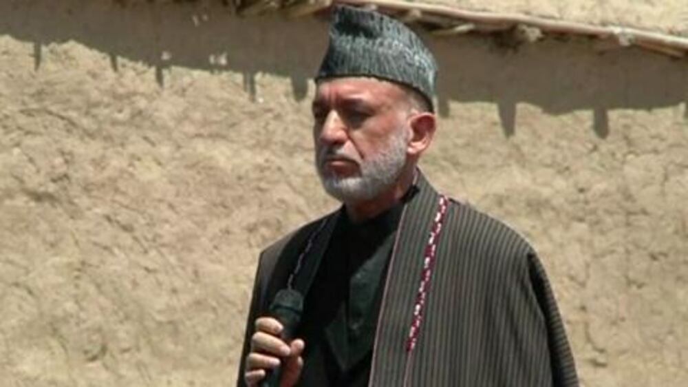 Video: Afghan leader tries to calm landslide victims amid aid tensions