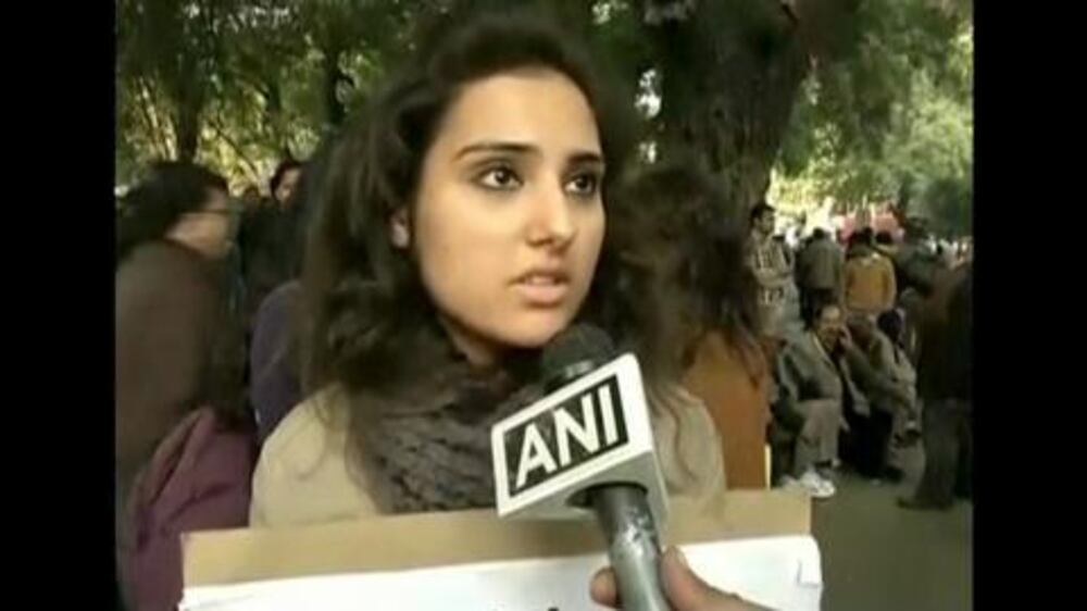 Video: Rape victim becomes martyr in India